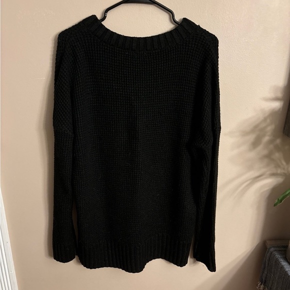 Black waffle knit sweater - Picture 2 of 2